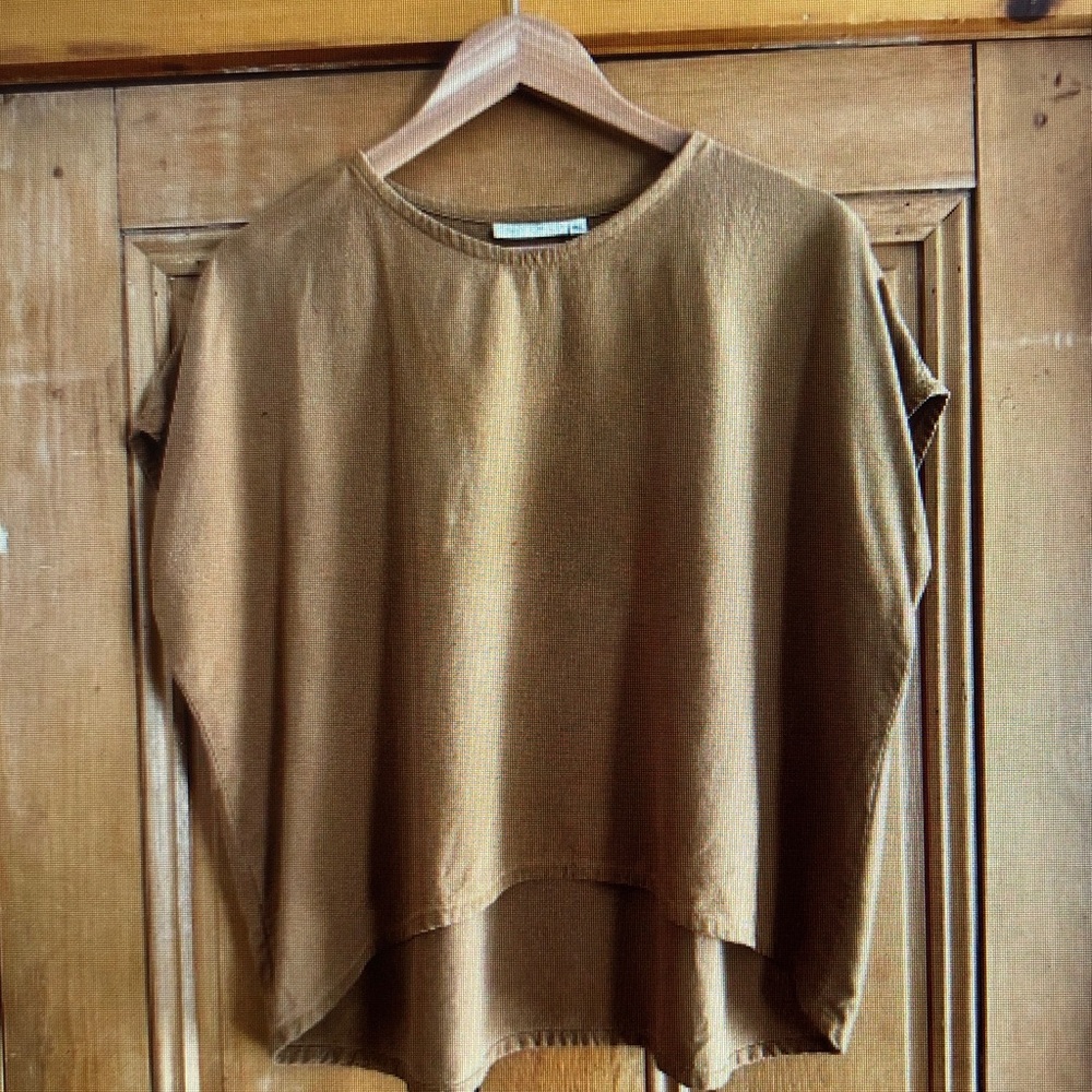Relaxed Boxy Tunic Top in Camel